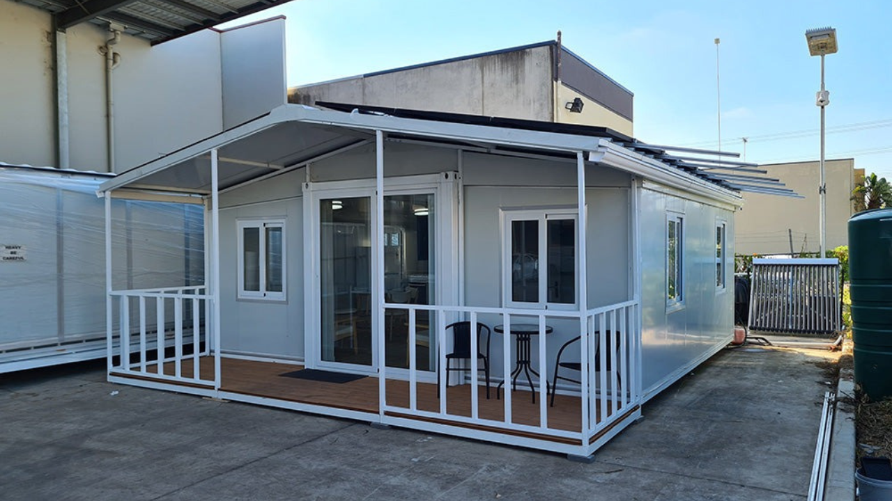 Expandable Container House